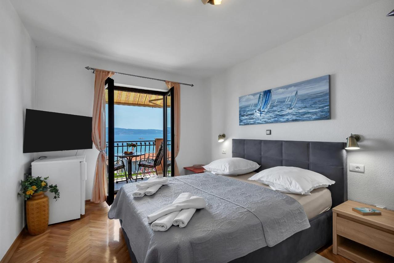 Guest House Lazeta Duce Bagian luar foto