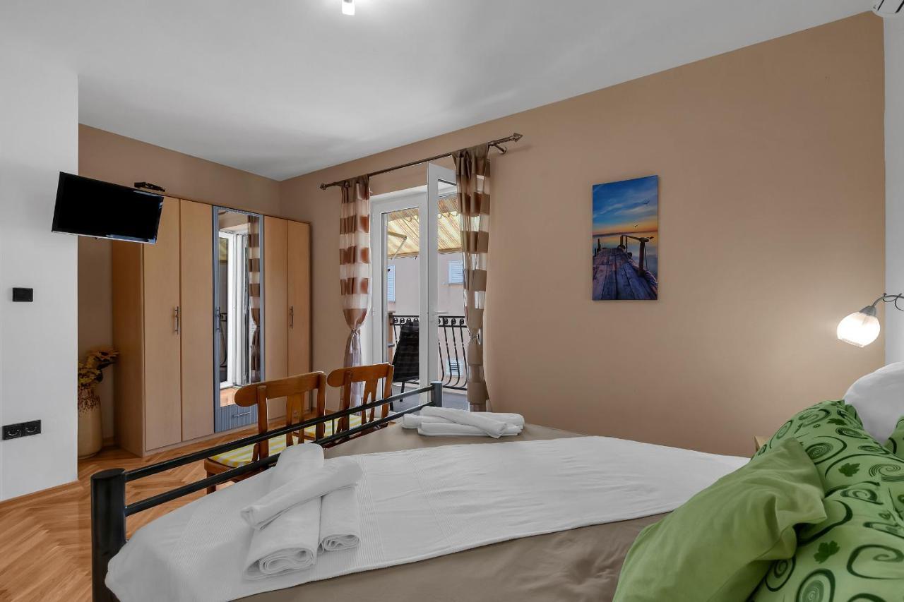 Guest House Lazeta Duce Bagian luar foto